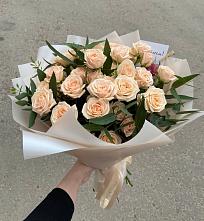 Букет Кремовые розы Латте в Ивакино